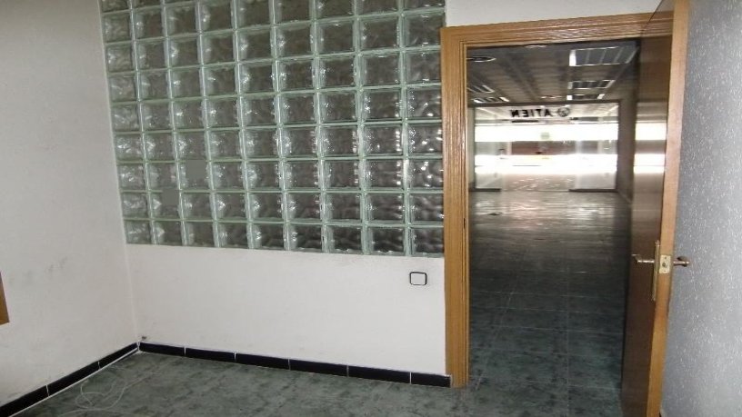 Local/Oficina en avenida Onze De Setembre, Sant Boi De Llobregat