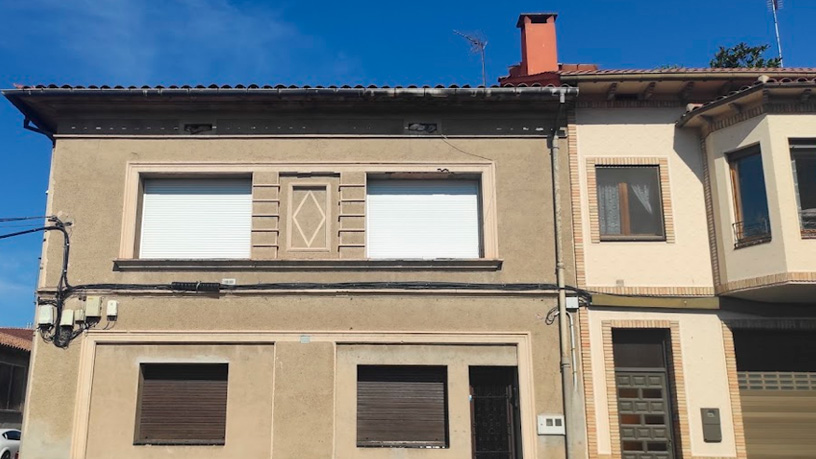 115m² Flat on road De Vic A Olot, Manlleu, Barcelona