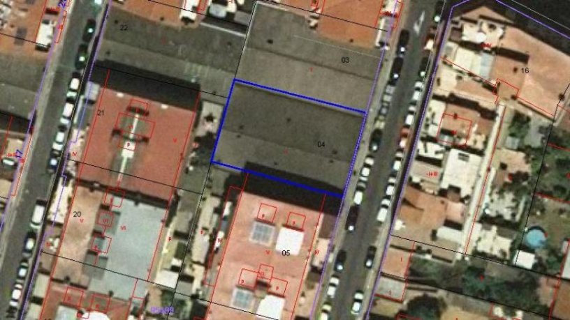 Suelo urbano de 390m² en calle Sant Lluis, Ripollet, Barcelona