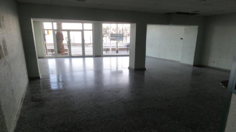 Local comercial de 209m² en camino Ral, Premià De Mar, Barcelona