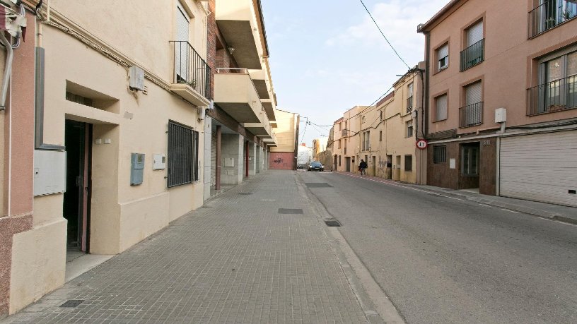 Piso de 68m² en calle Argelinas De La Villa, Olesa De Montserrat, Barcelona