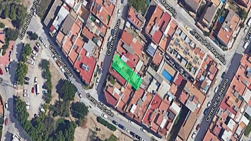 Local comercial de 121m² en calle Bruc, Viladecans, Barcelona