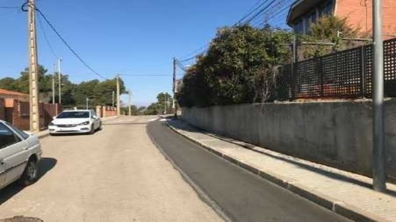 Travail arrêté dans route Cami De La Creu Aragall, Corbera De Llobregat, Barcelona