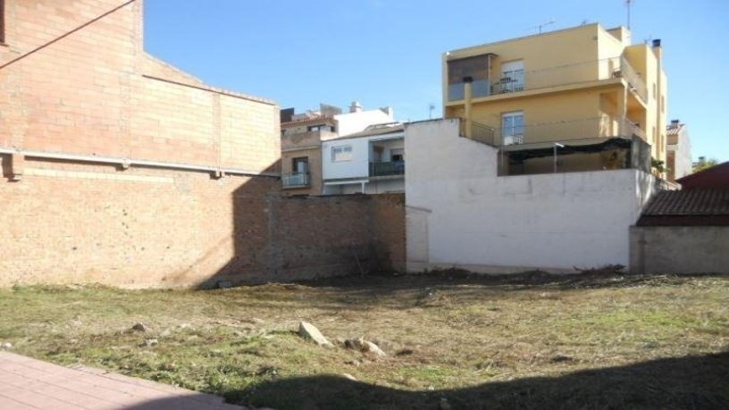 Suelo urbano de 440m² en calle Barcelona, Pla Del Penedès (El), Barcelona