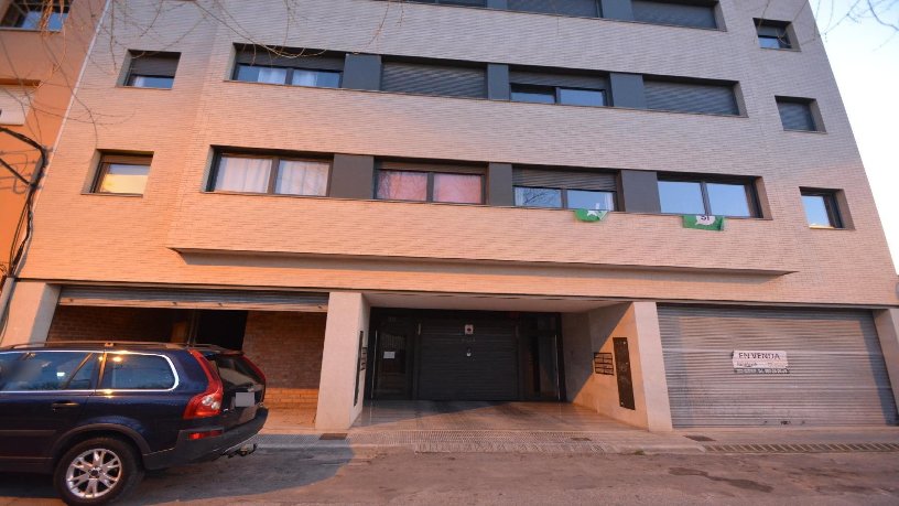 Local comercial de 310m² en calle Milà I Fontanals, Igualada, Barcelona