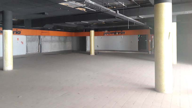 Local comercial de 1027m² en paseo Lluis Muncunill, Terrassa, Barcelona