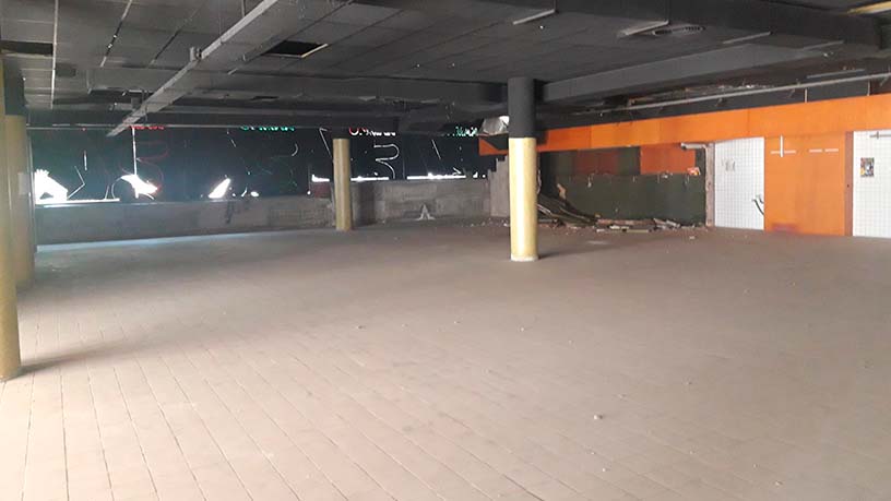 Local comercial de 1027m² en paseo Lluis Muncunill, Terrassa, Barcelona