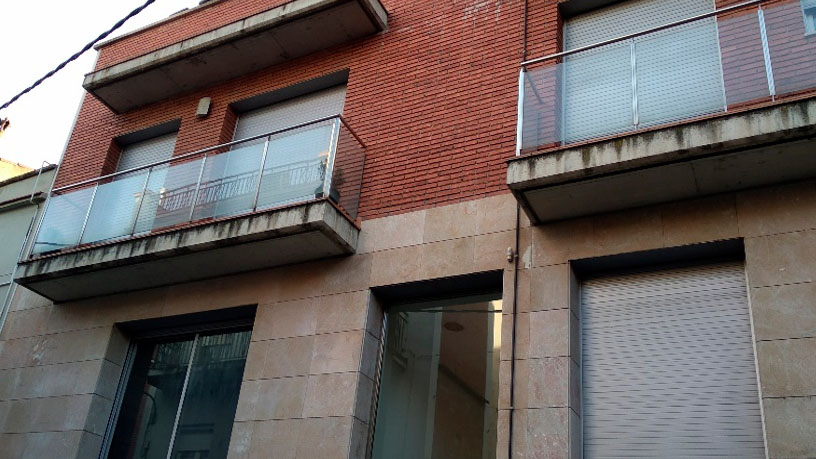 Piso de 117m² en calle Montiu, Montcada I Reixac, Barcelona