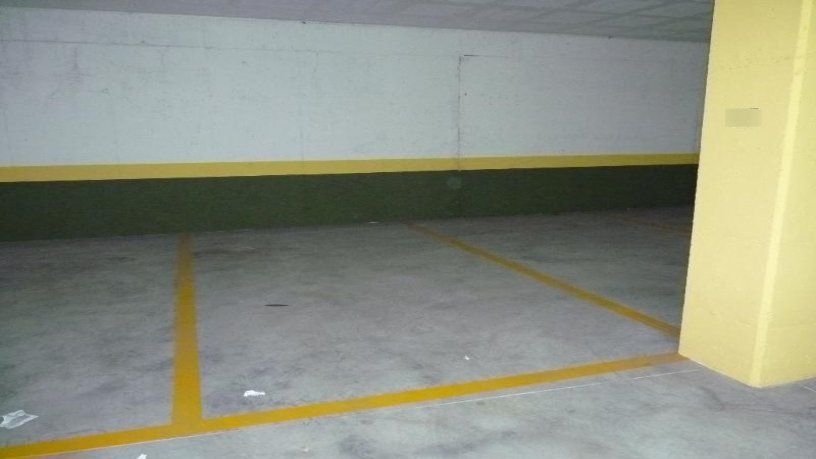 Plaza de garaje de 6m² en calle Cl Perot Rocaguinarda, Vic, Barcelona