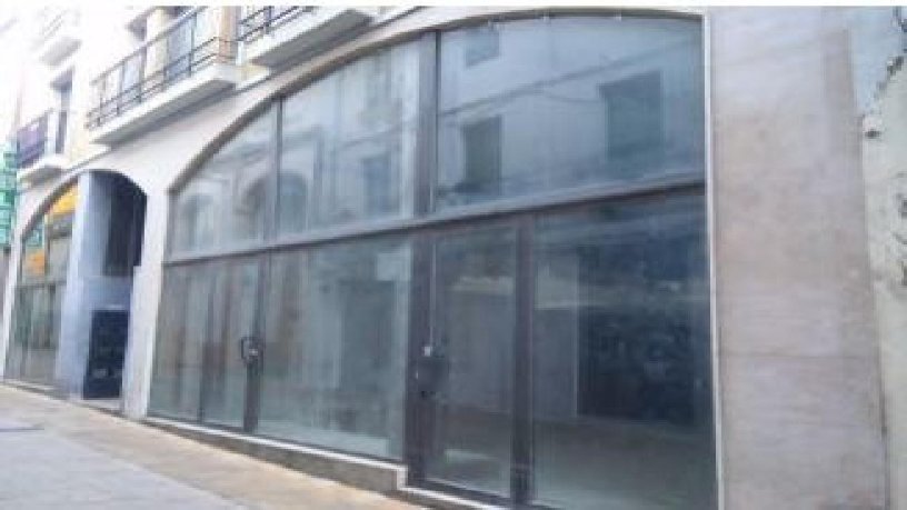 Local comercial de 255m² en calle Graupera, Vilafranca Del Penedès, Barcelona