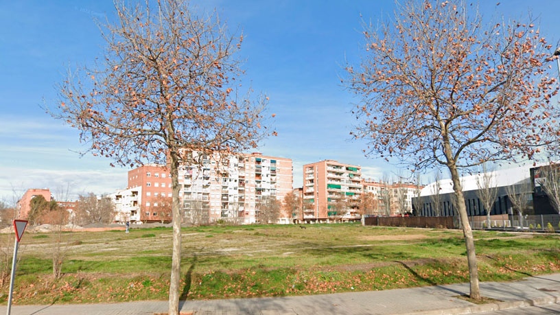 Suelo urbano de 3499m² en calle Napols, Barberà Del Vallès, Barcelona