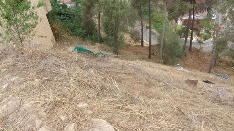 Obra parada en calle Madrid, Abrera, Barcelona