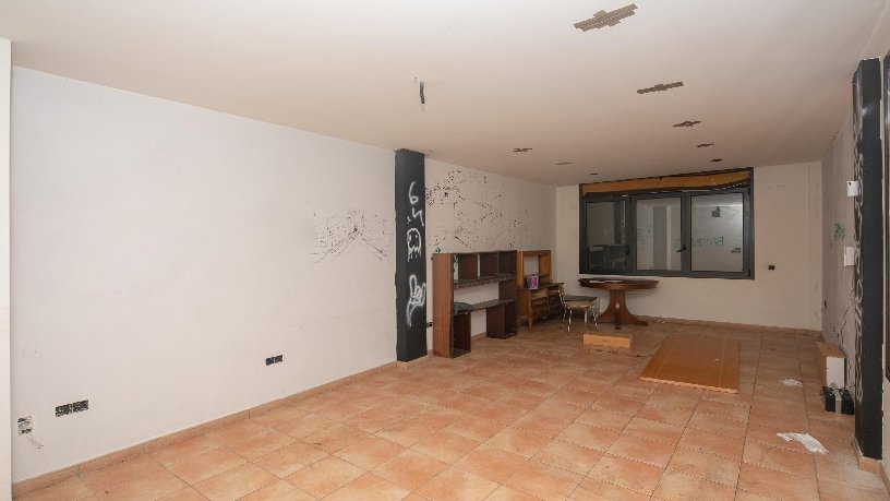 House of 332.00 m² with 3 bedrooms with 3 bathrooms  in Street Blanes, Malgrat De Mar