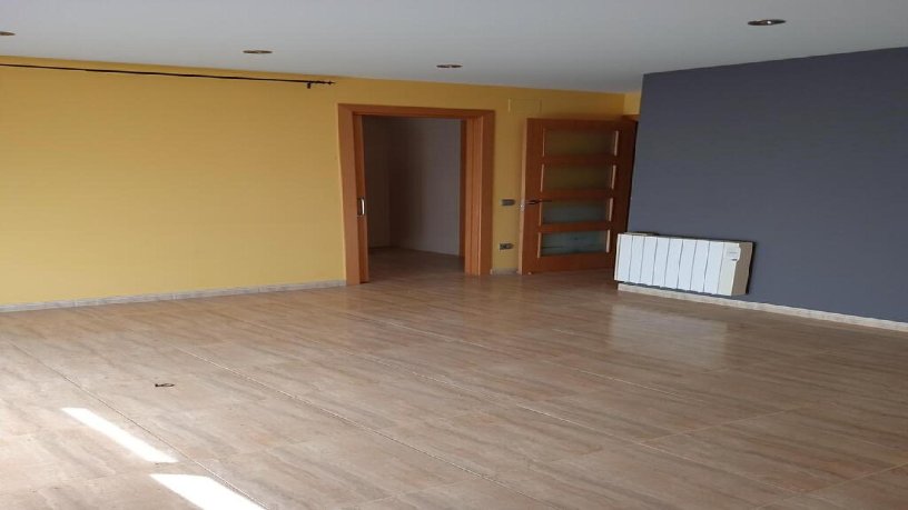 Appartement de 72m² dans rue Lluis Dupont, Callús, Barcelona