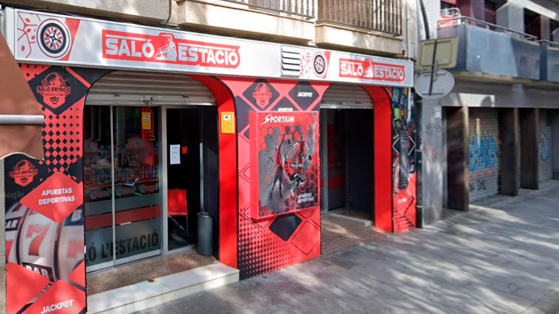 Local comercial de 172m² en calle Sant Esteve, Malgrat De Mar, Barcelona