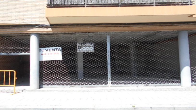 Local comercial de 116m² en calle Sant Josep 51, Igualada, Barcelona