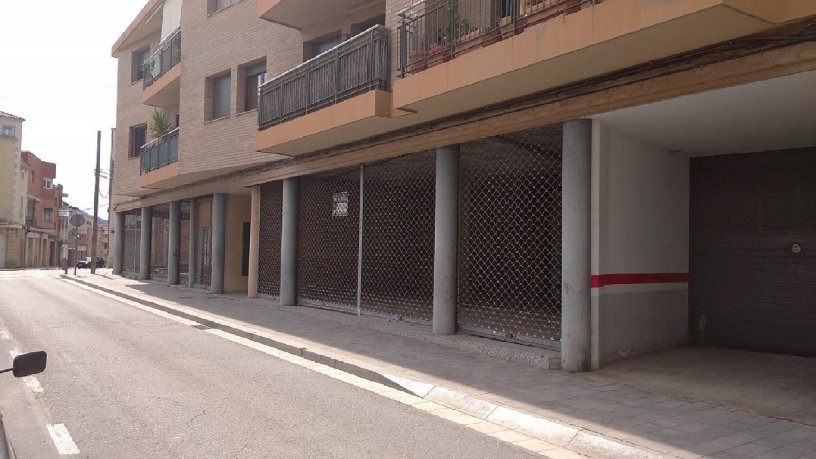 Local comercial de 140m² en calle Sant Josep, Igualada, Barcelona