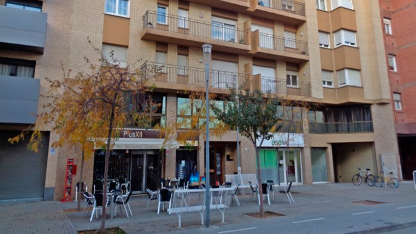 Local comercial de 101m² en avenida Pius Xii, Vic, Barcelona