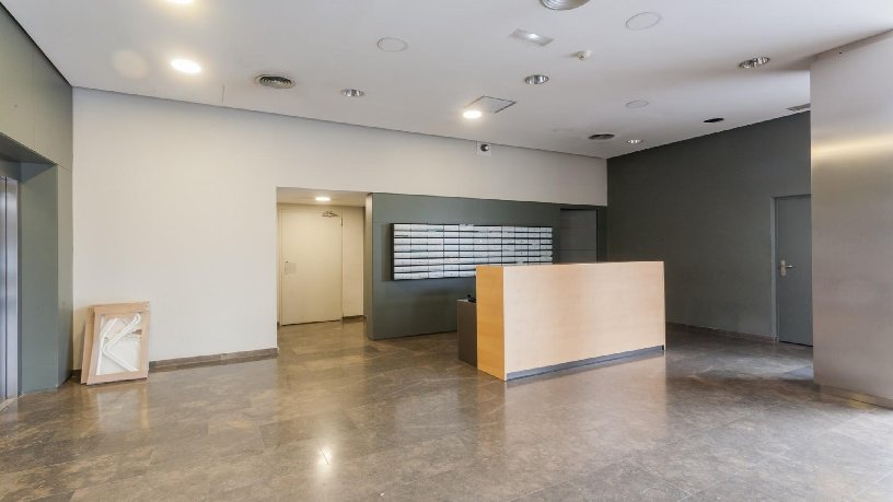 Plaza de garaje de 14m² en calle Doctor Trueta, Barcelona