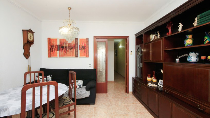 Venta de piso en el Raval (Badalona)