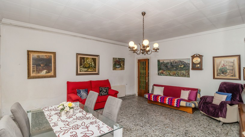 Venta de casa en Centre-Covadonga (Sabadell)