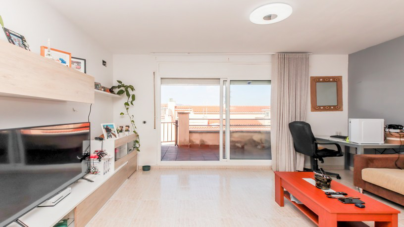 Maison de ville de 219m² dans rue Riu Ebre, Vilanova I La Geltrú, Barcelona