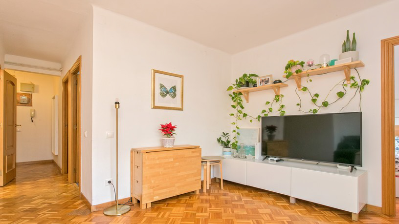 Vivienda en venta en calle Josep Sangenis, Barcelona, Barcelona