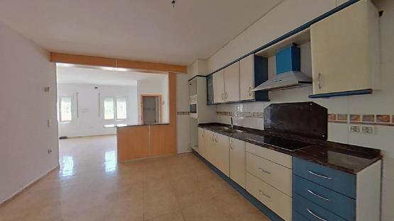 78m² Flat on street Josep Bonaterra, Figueres, Girona