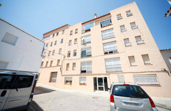 Piso de 72m² en plaza Montaña Blanca, Escala (L), Girona