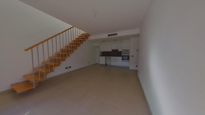 Piso de 103m² en avenida Castell Daro 57-61, Castell-platja D´aro, Girona