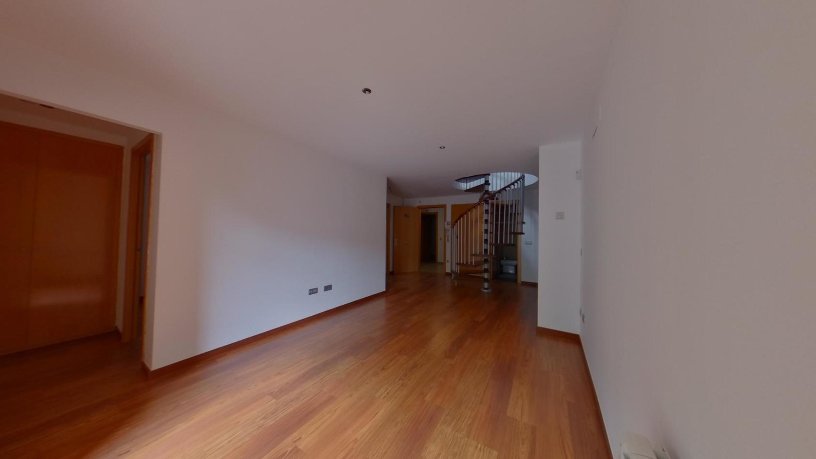 Piso de 127m² en plaza Marquès De Camps, Girona