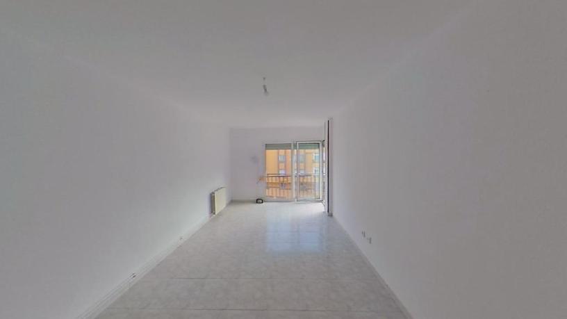 Piso de 91m² en calle Teixidores, Salt, Girona