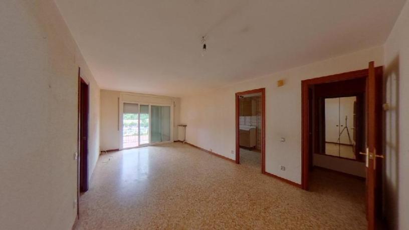 Piso de 107m² en avenida Comte Guifre, Ripoll, Girona