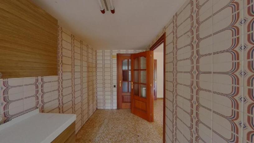 Piso de 107m² en avenida Comte Guifre, Ripoll, Girona