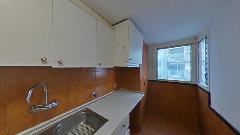 Piso de 73m² en calle Sant Joan Baptista La Salle, Girona