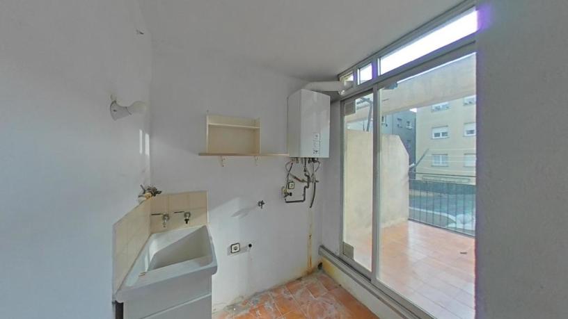 Piso de 73m² en calle Sant Joan Baptista La Salle, Girona