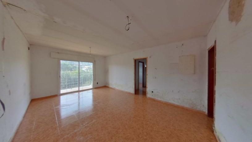 Adosado de 138m² en calle Escacia, Vidreres, Girona