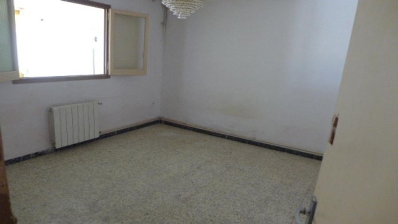 Piso de 49m² en calle Germans Sabat, Girona