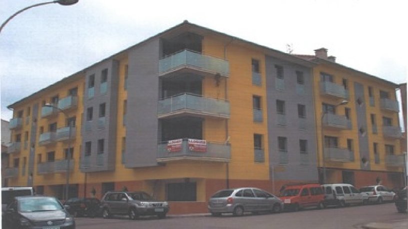 66m² Flat on avenue Les Bisaroques 9, Olot, Girona