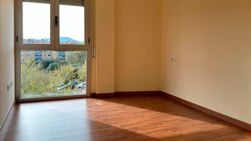 Piso de 50m² en calle Josep Clara, Girona