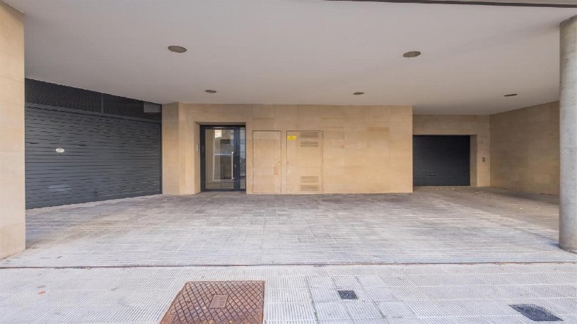 Parking space on street Tarragona, Ripoll