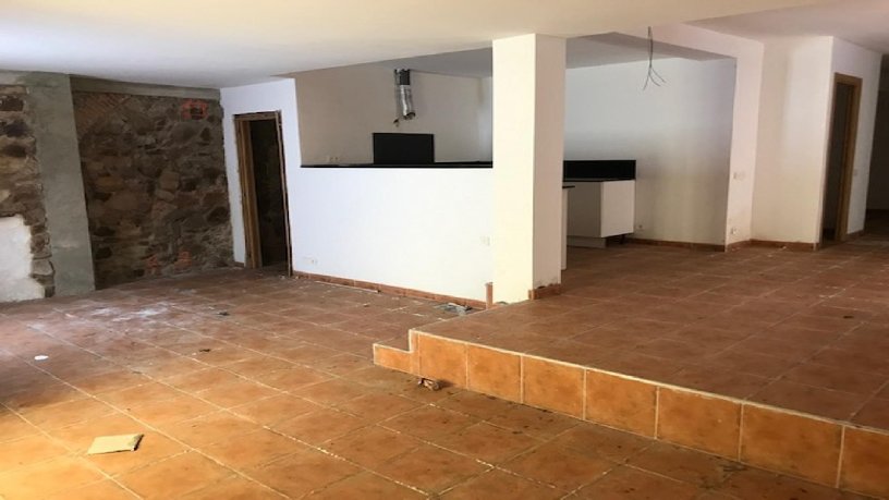 Piso de 98m² en plaza Mossen Baldiri Reixac, Santa Cristina D´aro, Girona