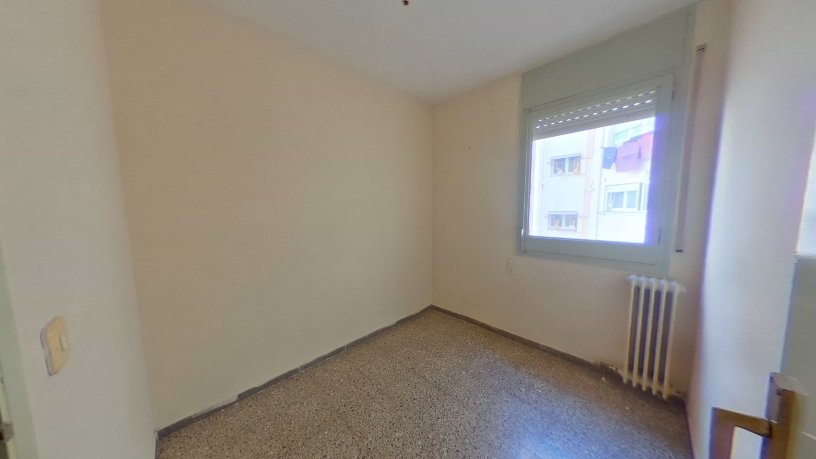 Piso de 92m² en calle Riu Güell, Girona