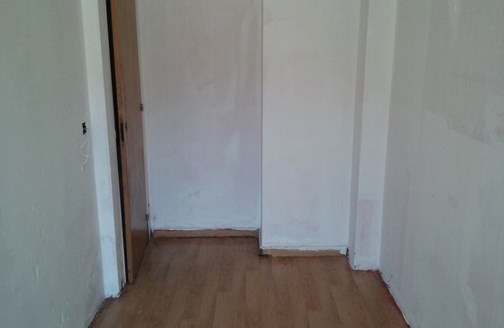 Appartement  dans rue Doctor Ballbe, Almenar