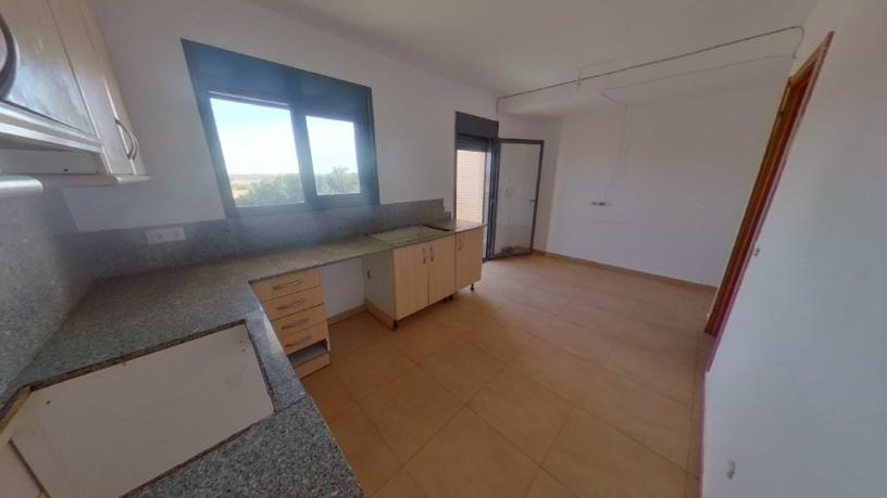 190m² Townhouse on street Raval, Menàrguens, Lérida