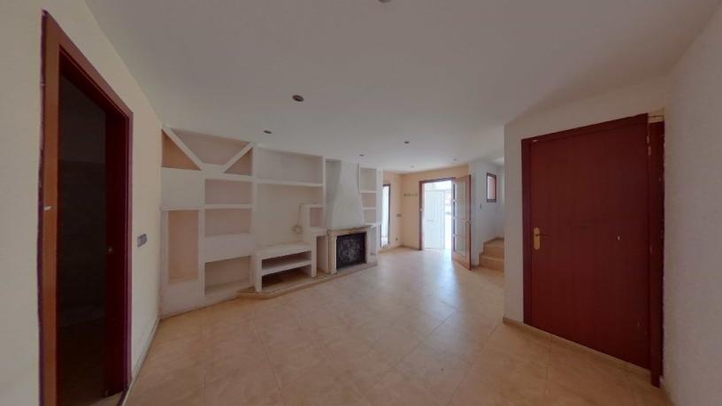 236m² Townhouse on avenue Catalunya, Vila-sana, Lérida