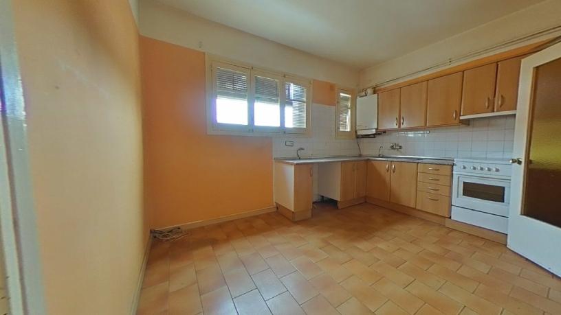 Piso de 135m² en calle Beata Jornet, Lleida, Lérida