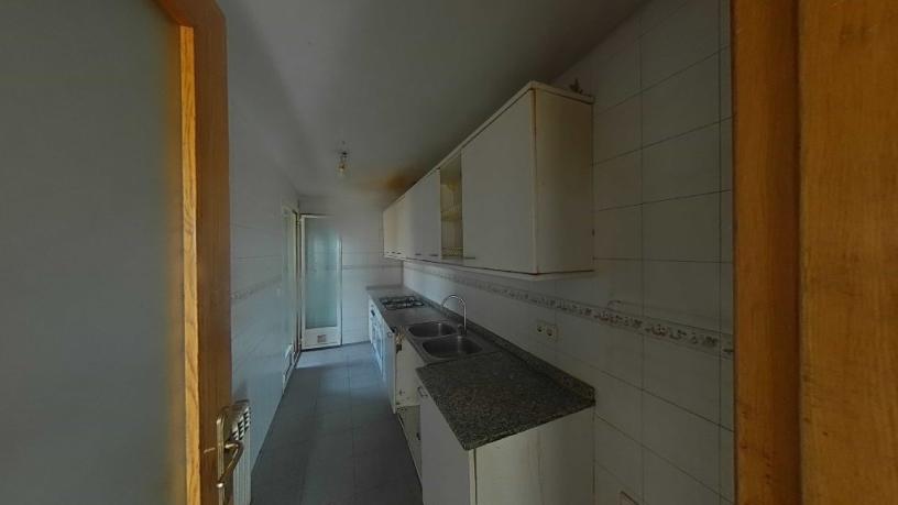 88m² Flat on street Nou, Alcarràs, Lérida