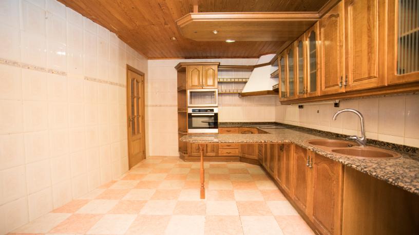 162m² Flat on street Santa Fe, Lleida, Lérida