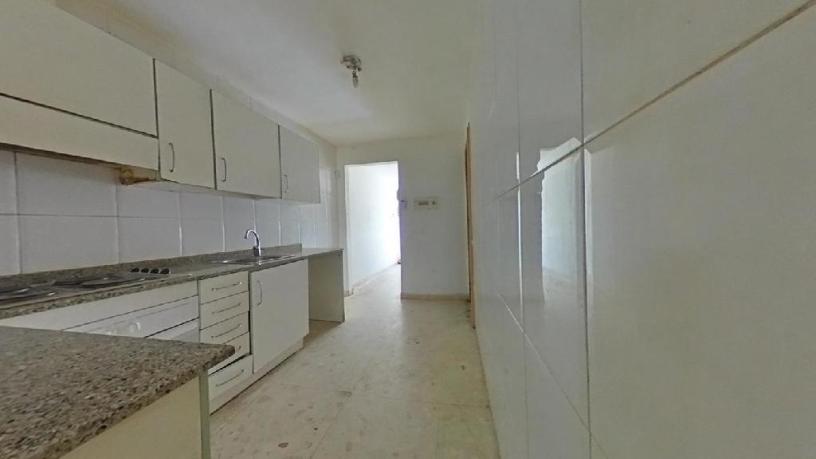 Piso de 34m² en calle Indivil I Mandoni, Lleida, Lérida